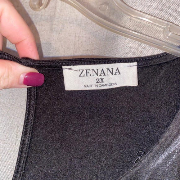 Plus size romper - Picture 4 of 4